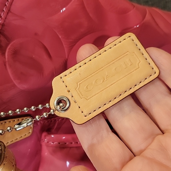 Coach Pink Patent Leather Shoulder Bag With Dust Bag - Picture 8 of 13